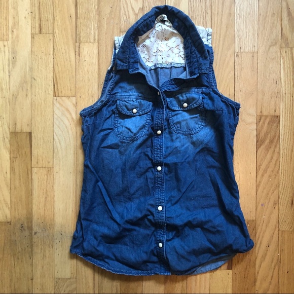 Blouse - Picture 1 of 3